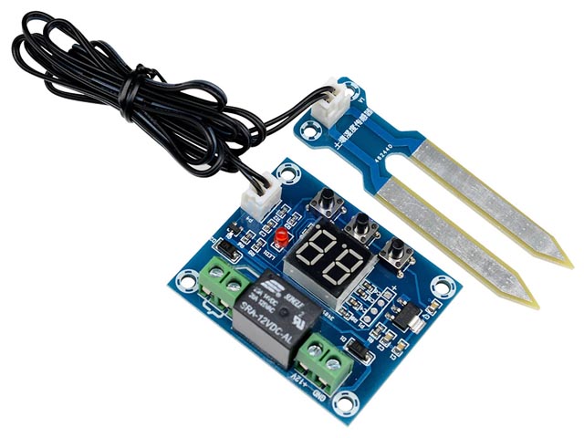 Zemes mitruma sensors ar releju